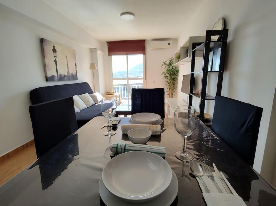 Piscis Beach Apartment 베날마데나코스타 외부 사진