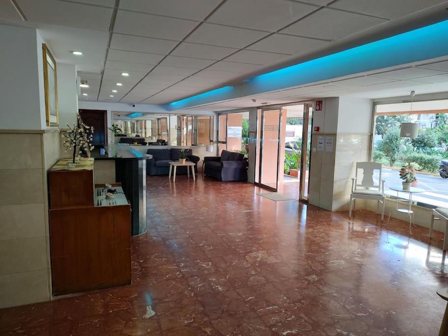 Piscis Beach Apartment 베날마데나코스타 외부 사진